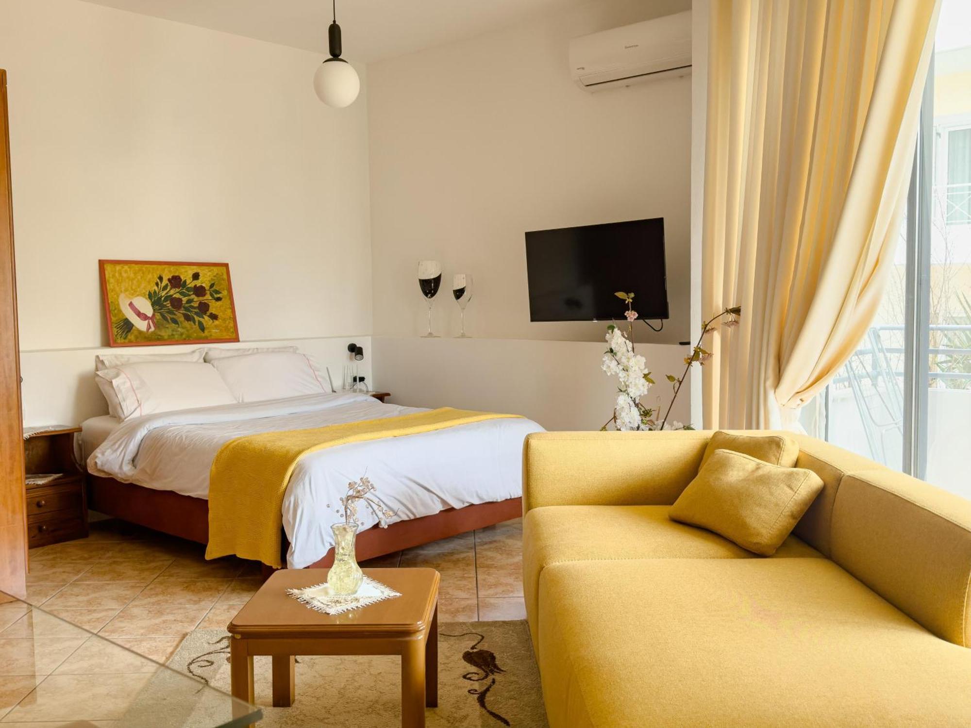 Flora Apartments ซารานเดอ ภายนอก รูปภาพ