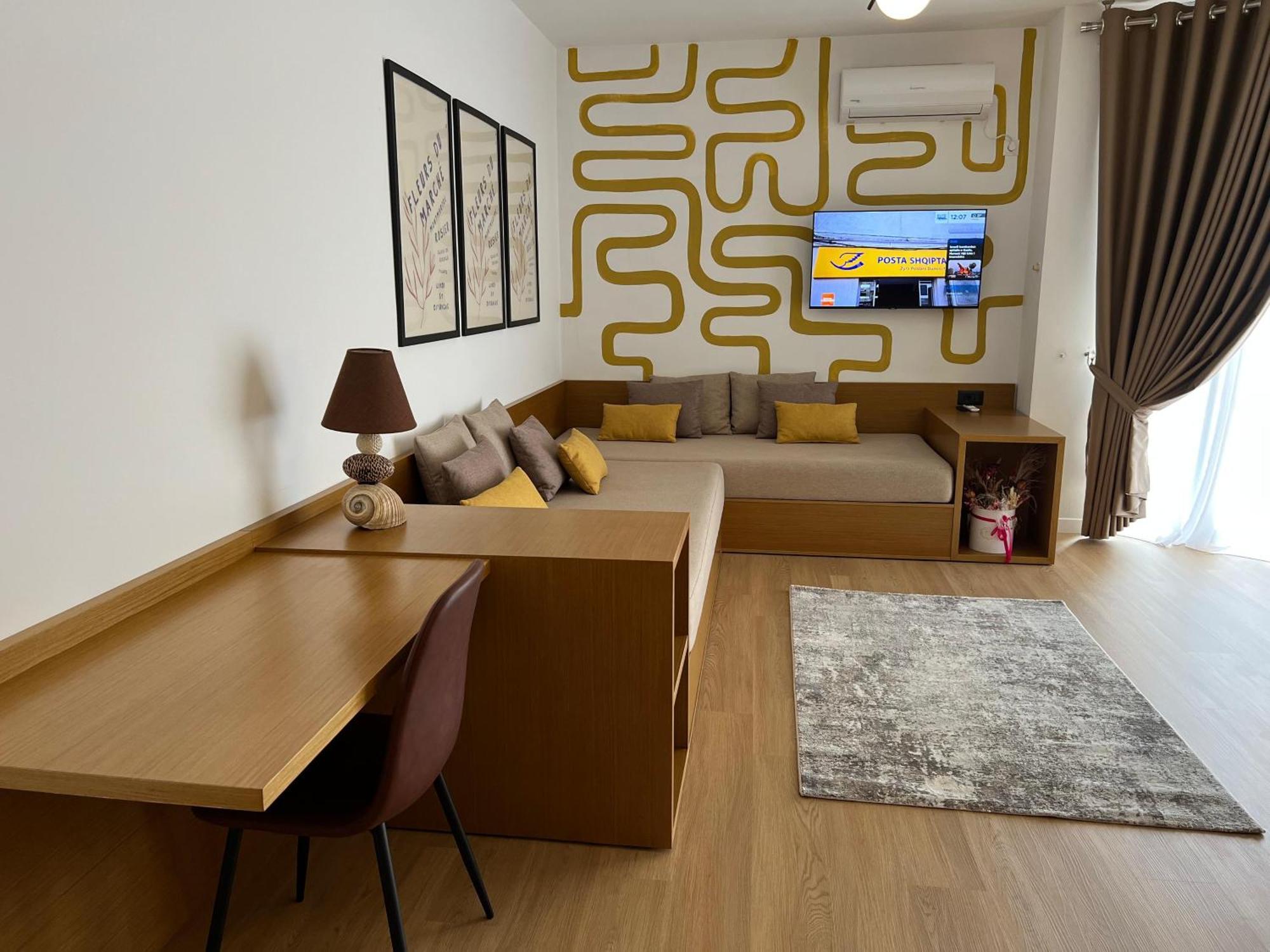 Flora Apartments ซารานเดอ ภายนอก รูปภาพ