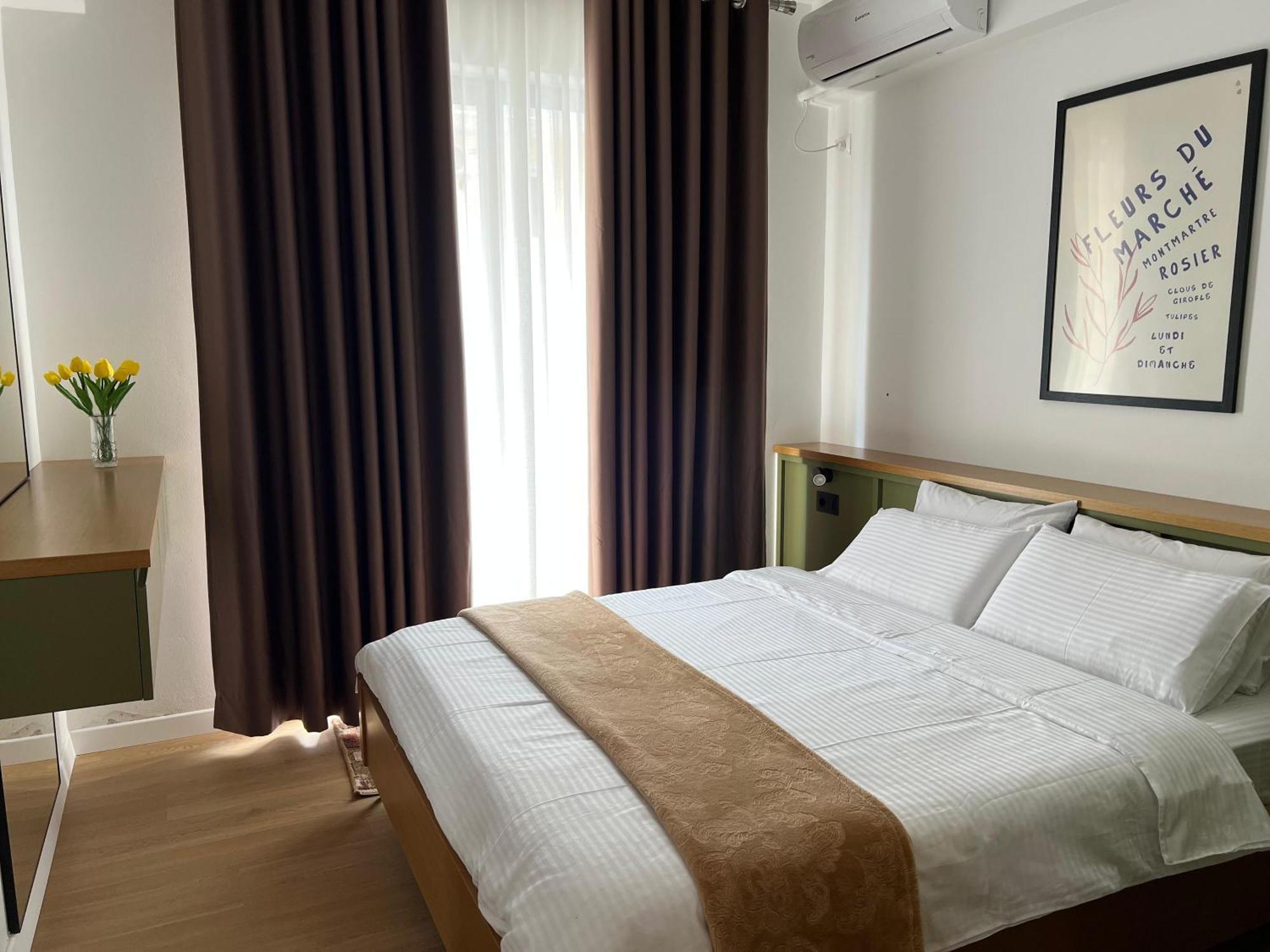 Flora Apartments ซารานเดอ ภายนอก รูปภาพ