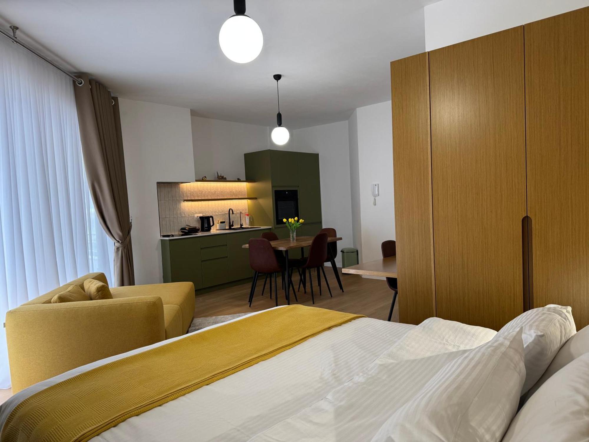 Flora Apartments ซารานเดอ ภายนอก รูปภาพ