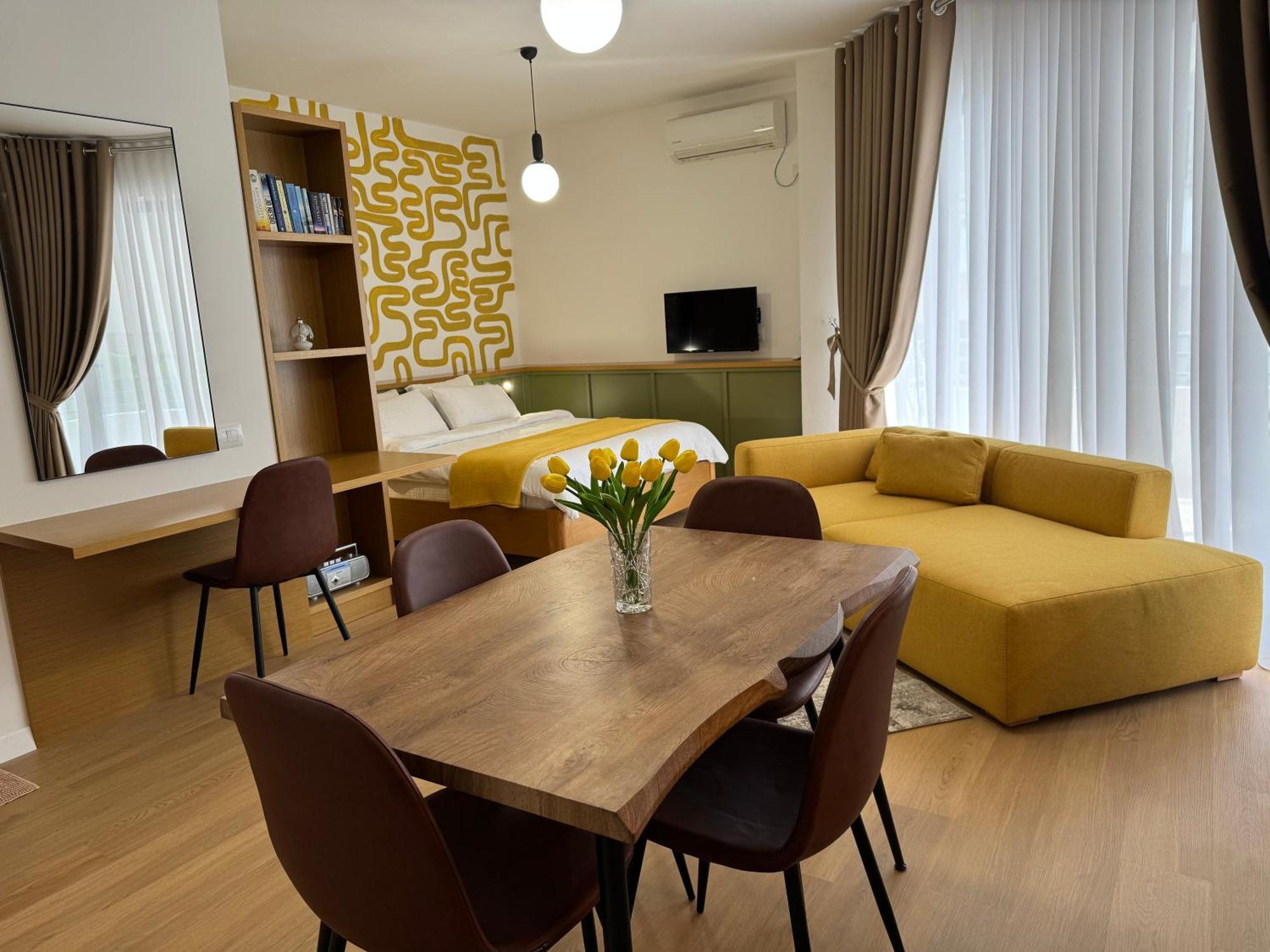 Flora Apartments ซารานเดอ ภายนอก รูปภาพ