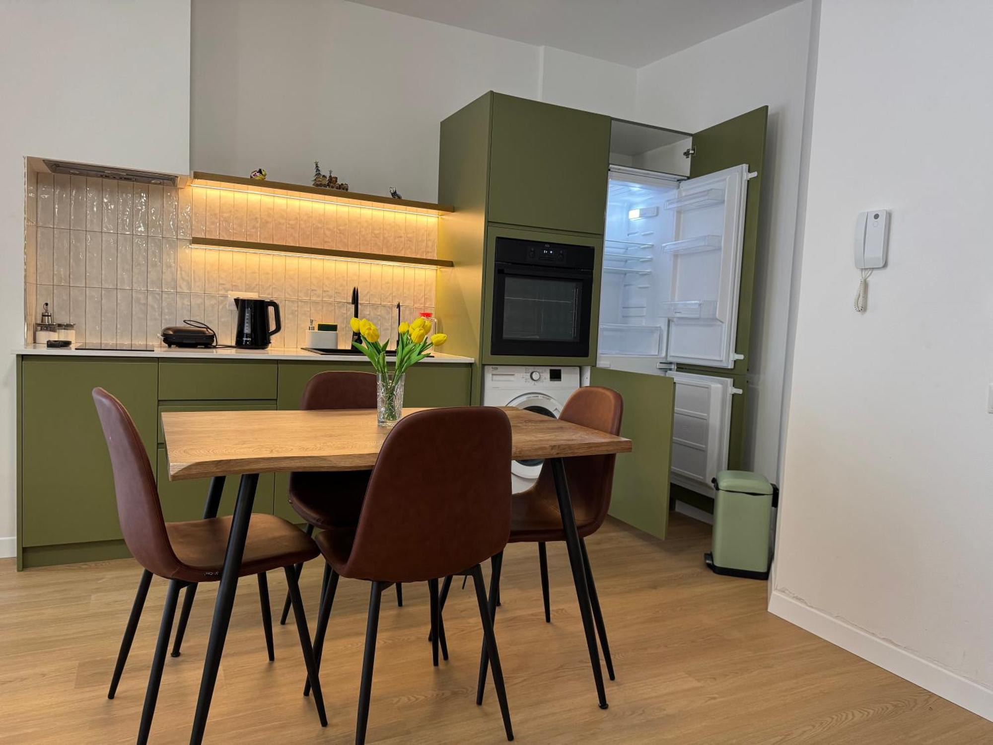 Flora Apartments ซารานเดอ ภายนอก รูปภาพ